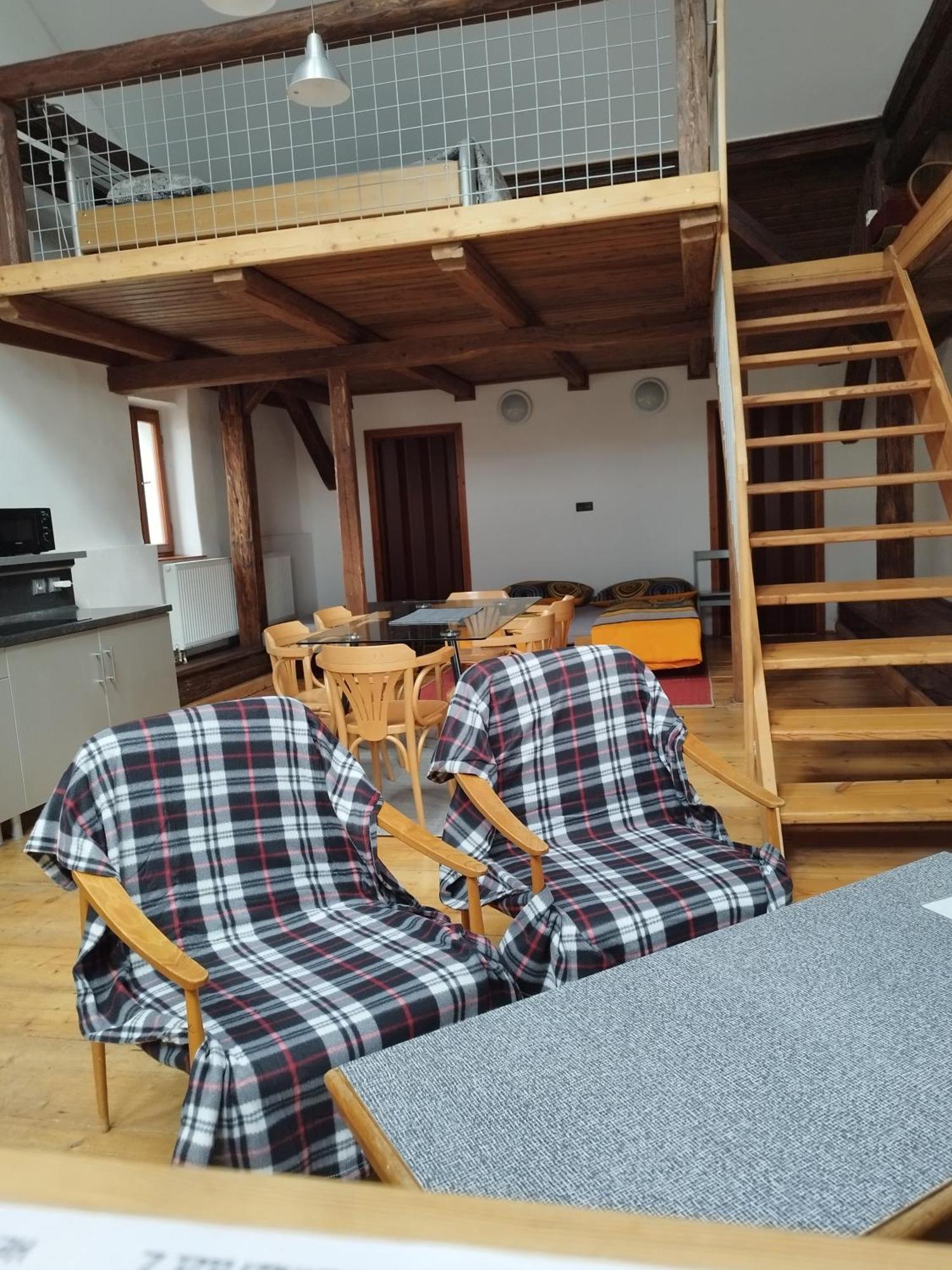 Apartman Horni Hermanuv Mestec U Chrudimi Ngoại thất bức ảnh